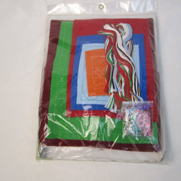 Dimensions Feltworks Snow Friends Advent Calendar Kit #8118 - NEW (Other) - Picture 6 of 8